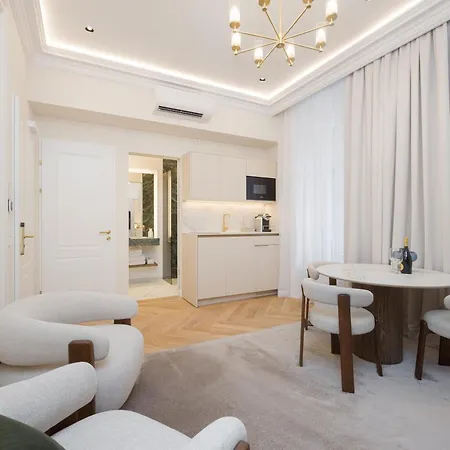 Rafael Kaiser - Signature Apartments City Centre