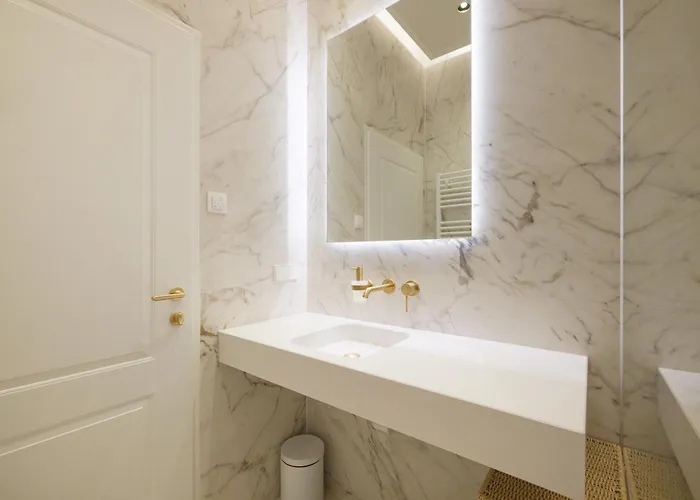 Rafael Kaiser - Signature Centre Hotel apartamentowy 4*