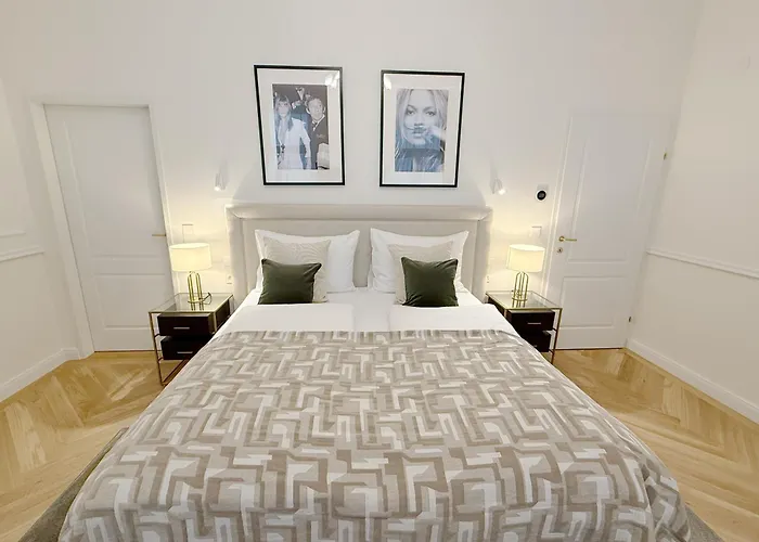 Aparthotel Rafael Kaiser - Signature Centre 4*
